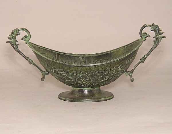 Picture of Verde Green Bowl Oval with Handles Embossed  | 7"Wx10"Lx5"H |  Item No. K57802