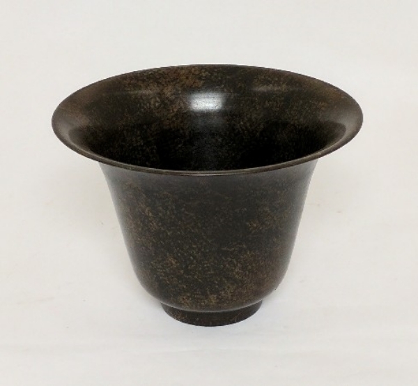 Picture of Dark Brown Patina on Brass Planter Tapered  | 8"Dx5.5" |  Item No. K64202S