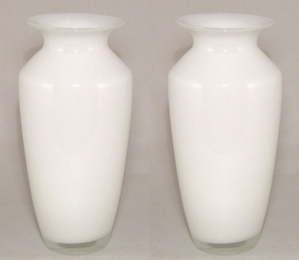 Picture of White Vase Glass Taper with Rim Floral Centerpiece Set/2  | 4"Dx10"H | Item No. 12104