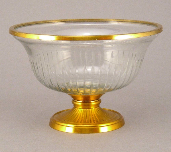 Picture of Bowl Glass Lines Cut Gold Metal Base + Decorative Ring | 8"Dx5.5"H |  Item No. K37385
