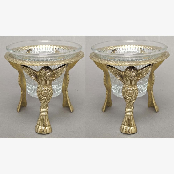 Picture of Brass Angel Stand with Clear Glass Votive Holder Set of 2  I5.00"D x 5.50"HI   Item No.20145