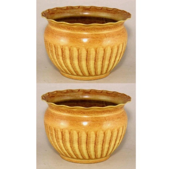 Picture of Earth Tone Patina Finish on Metal Planter with Swirl Surface Lines  and Wavy Rim Set/2  | 8.5"D x 6"H |  Item No. 53163L
