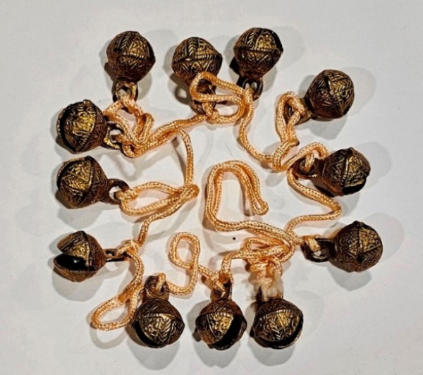 Picture of Bells Brass Tied 12 on a IVORY String  Set/6 Strings  | 36" to 38" Long |  Item No. 5027-12V