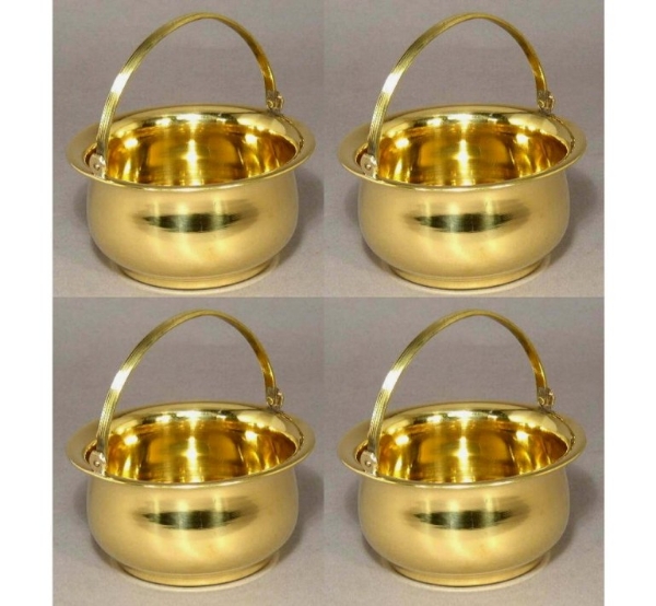 Picture of Planter Baskets Brass with Handle  Set/4 | 5"D x 2.5"H |  Item No. 02504