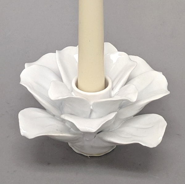 Picture of Set/4 White Ceramic Candle Holder Square shaped Flower with 12-Petals  | 4"Sq x 2.5"H |  Item No. 71002