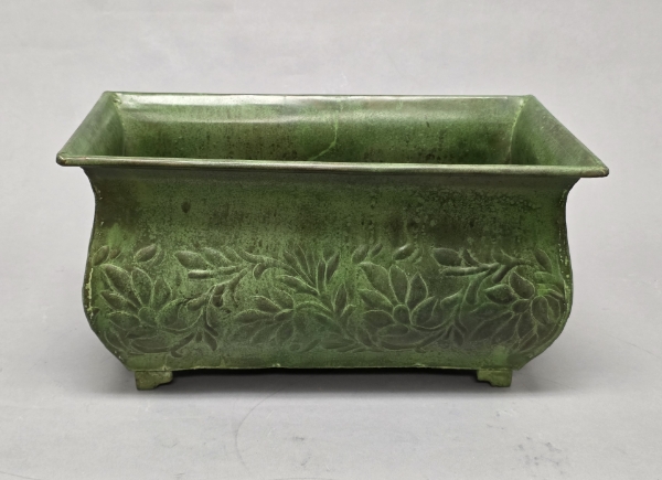 Picture of Green Patina on Brass Planter Rectangle Embossed Design 4-Legs  | 7.5"Wx14"Lx7"H |  Item No. K78116M